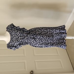 Max Studio Tie Waist Summer dress in size Small